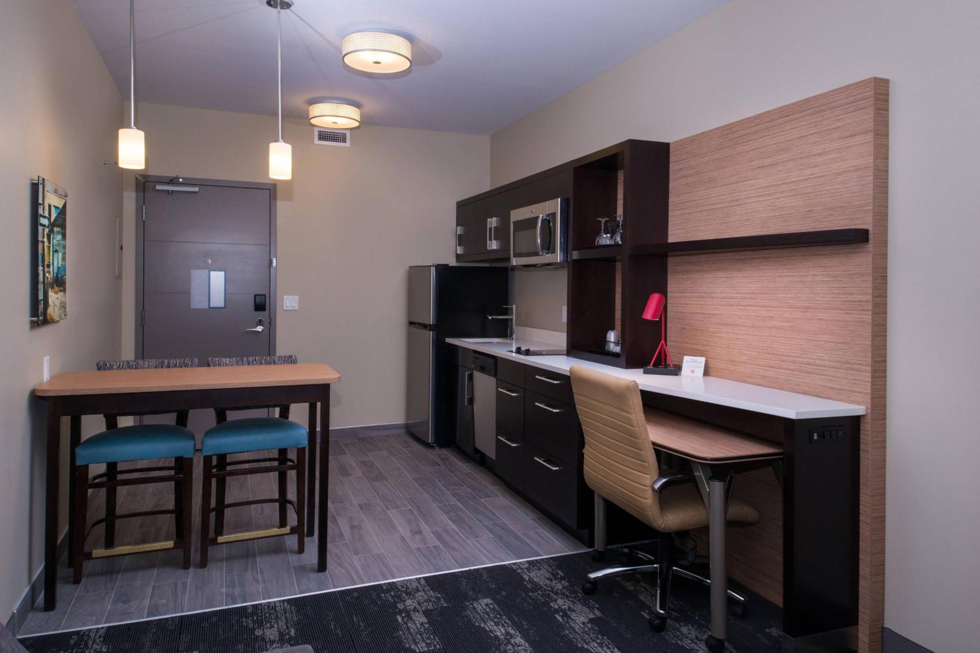 Towneplace Suites By Marriott Saskatoon Extérieur photo