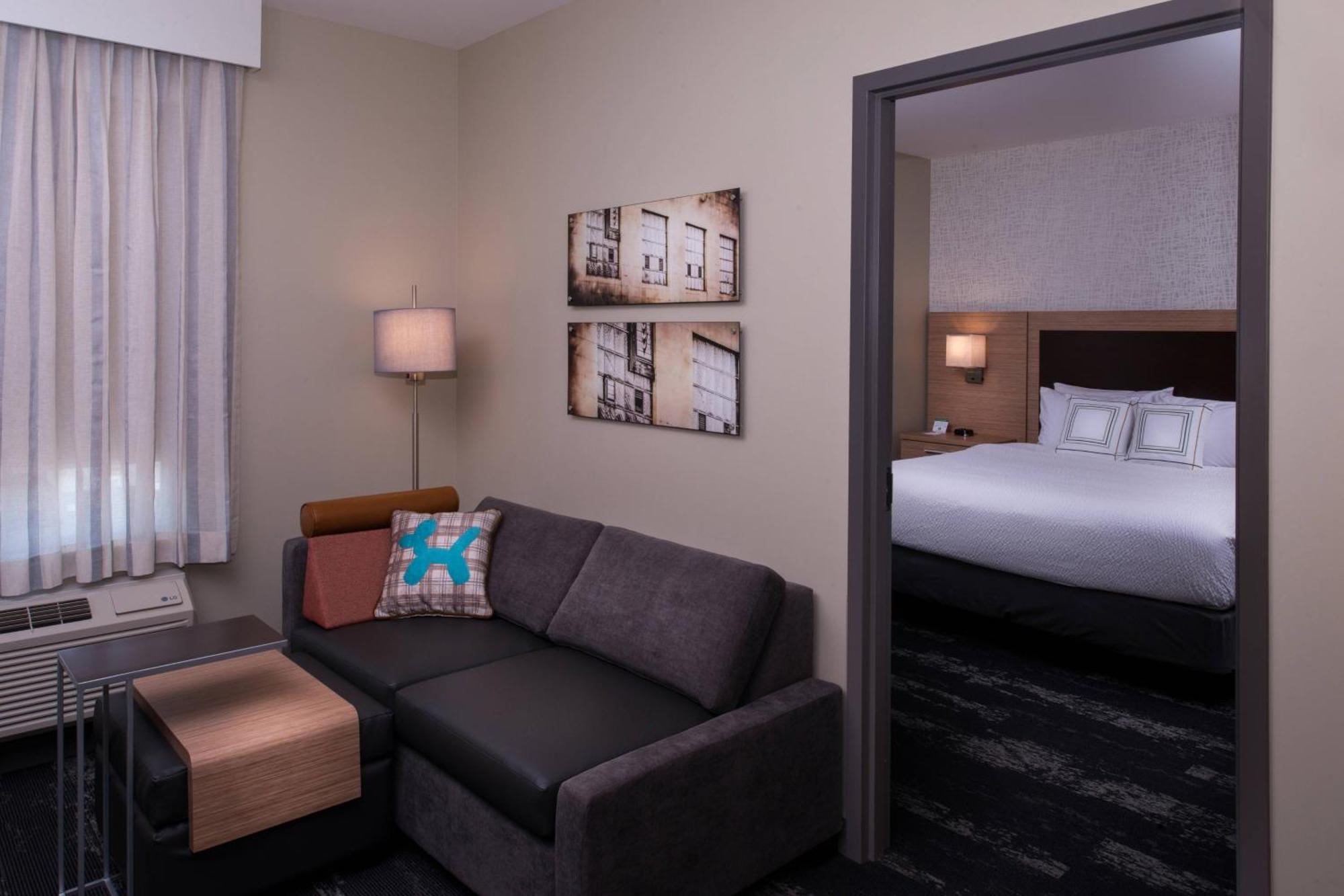 Towneplace Suites By Marriott Saskatoon Extérieur photo