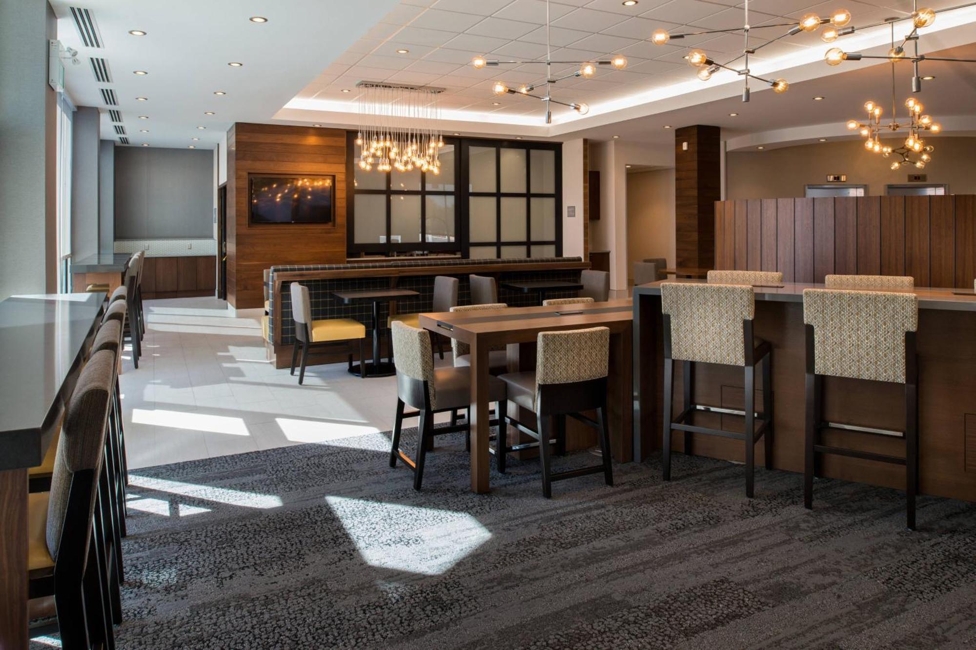 Towneplace Suites By Marriott Saskatoon Extérieur photo